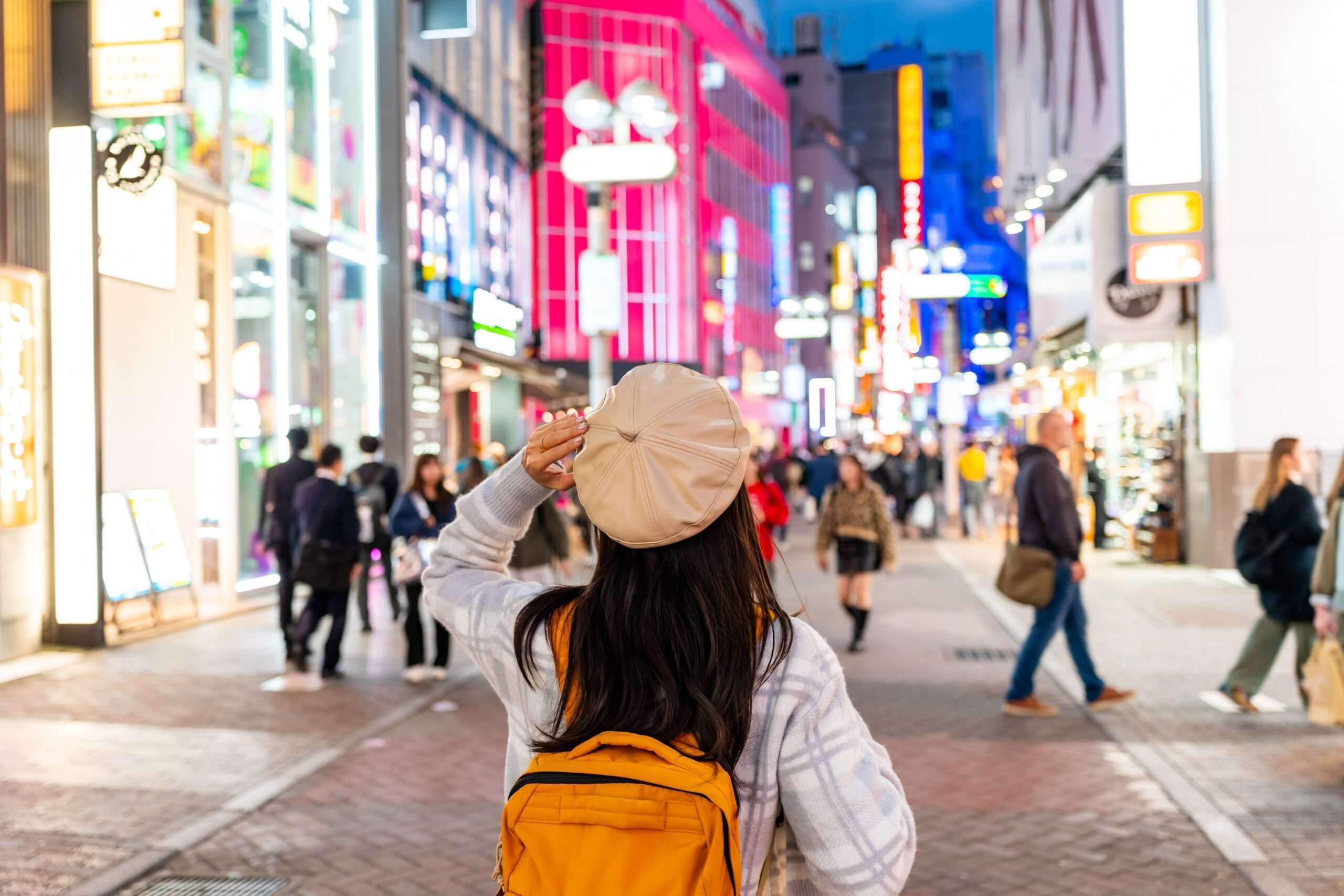 Harajuka Mujer comprando en Harajuka